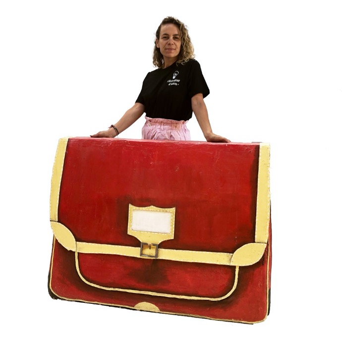 location cartable géant - location décoration événementielle 