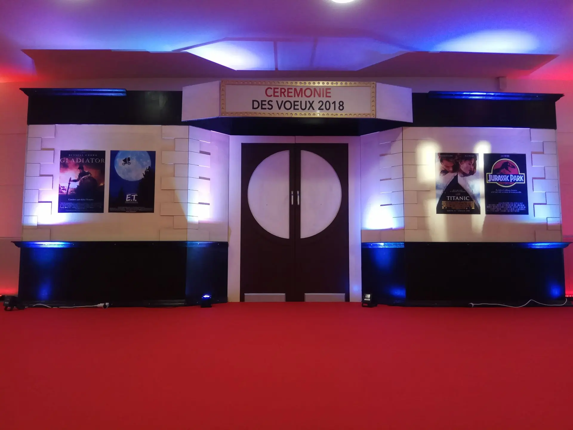 Décors Hollywood– Location de décoration événementielle​