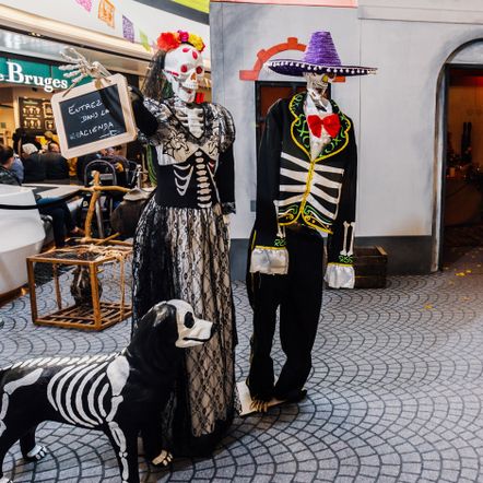 Couple Dia de los muertos - Libérateur d'idées, Location Décoration événementielle Halloween 