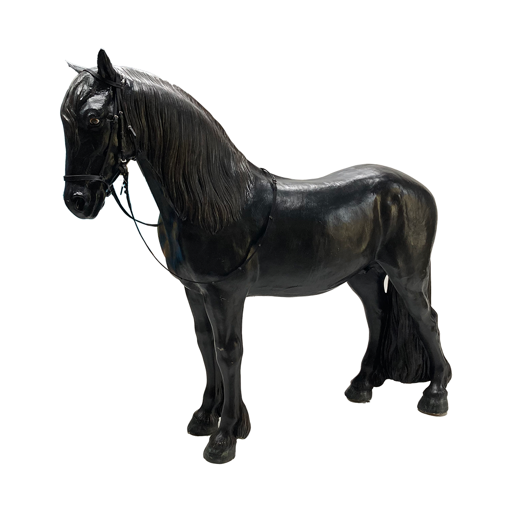 Cheval noir - 210cm