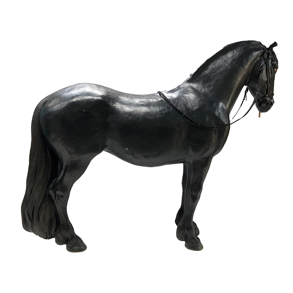 Cheval noir - 210cm