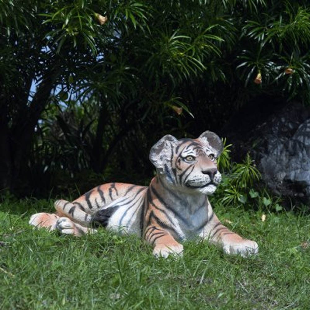 Bébé tigre couché - 37cm