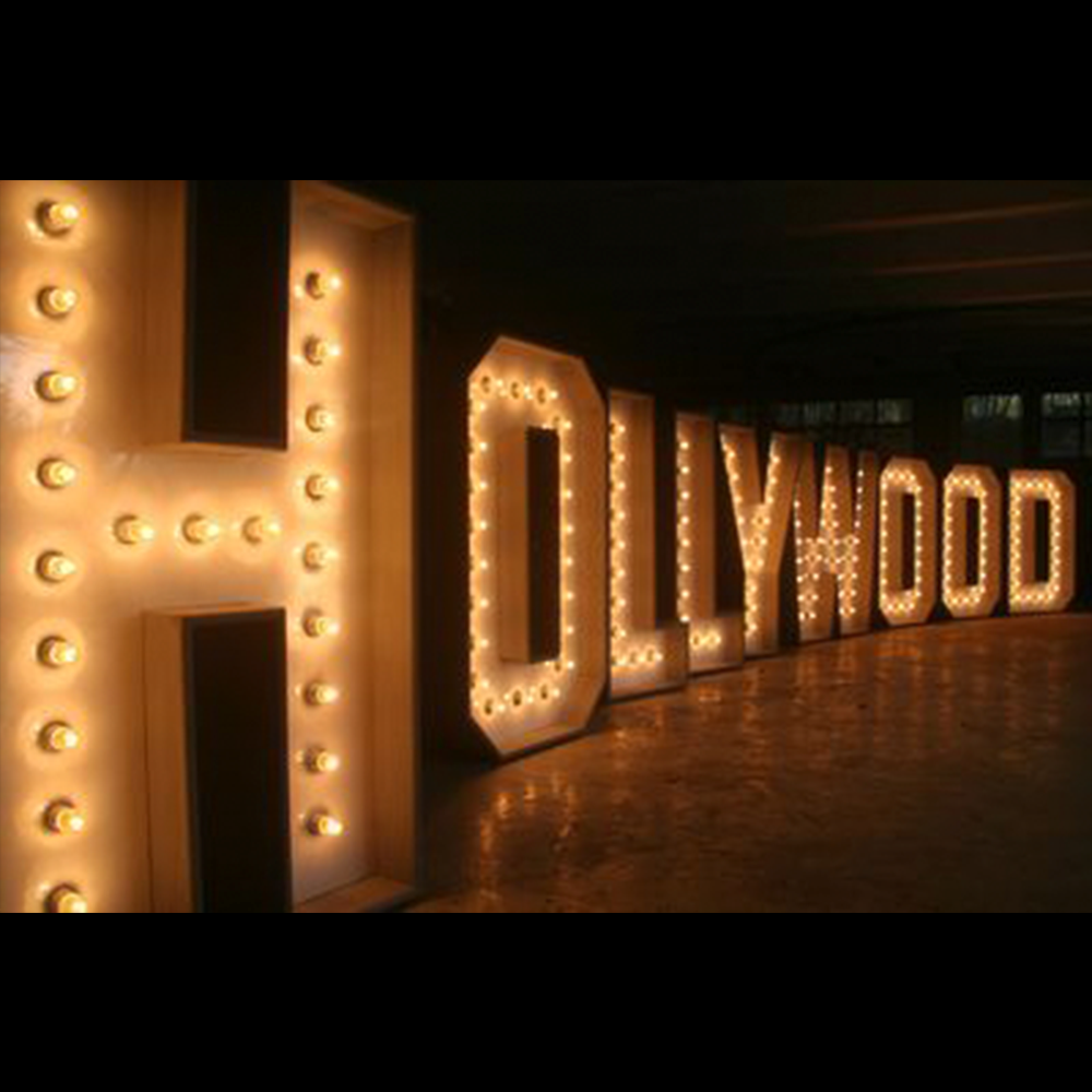Lettres lumineuses "HOLLYWOOD" - 115cm