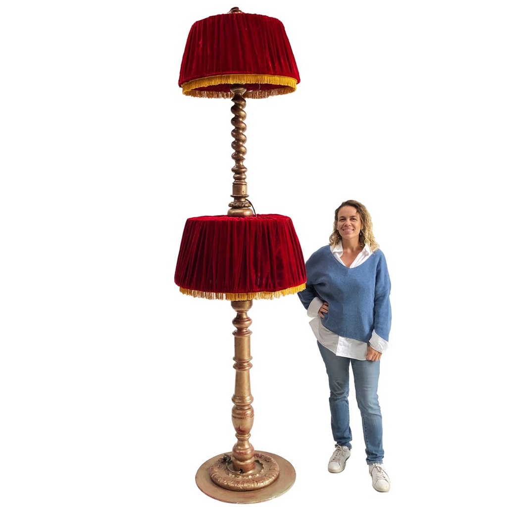 Lampe rouge - 285cm