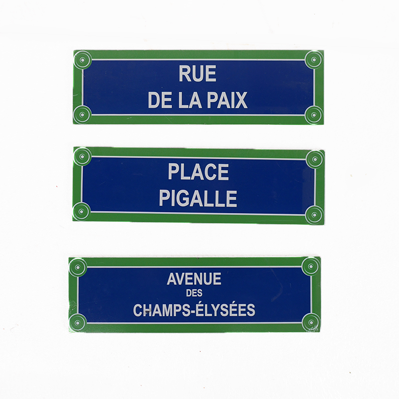 Enseigne "Rue de la paix"