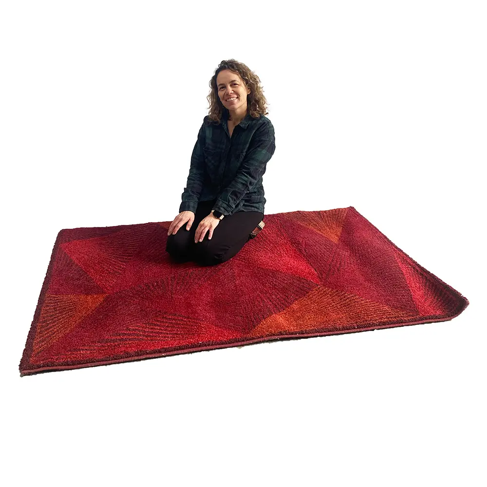 Tapis rouge à motifs - 120x160cm