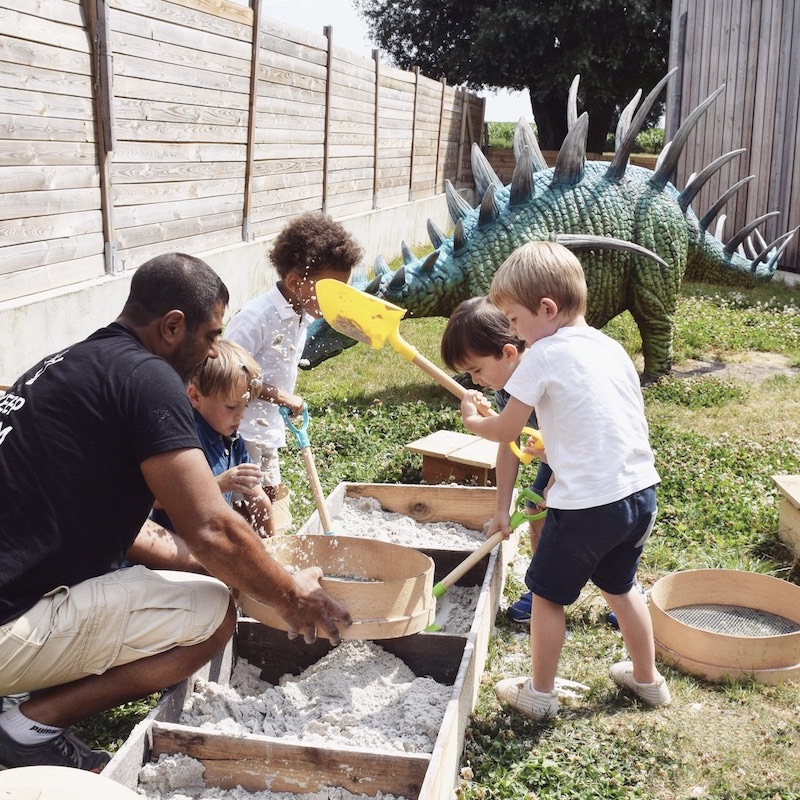 Espace fouille Dinosaures