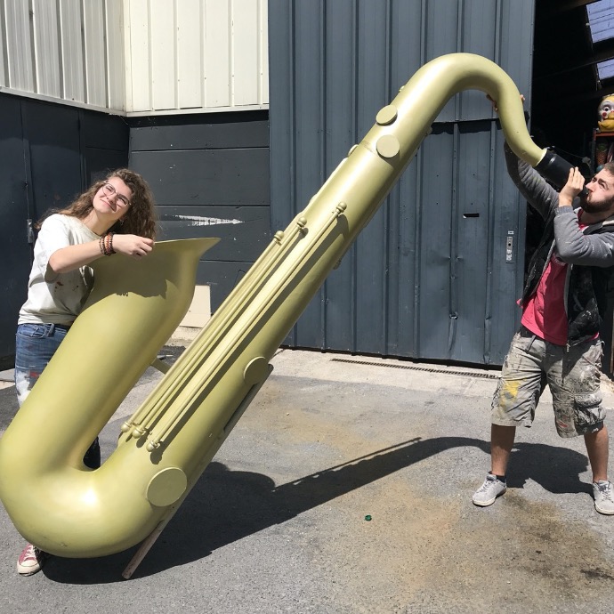 Saxophone géant - Libérateur d'idées, location décoration événementielle 
