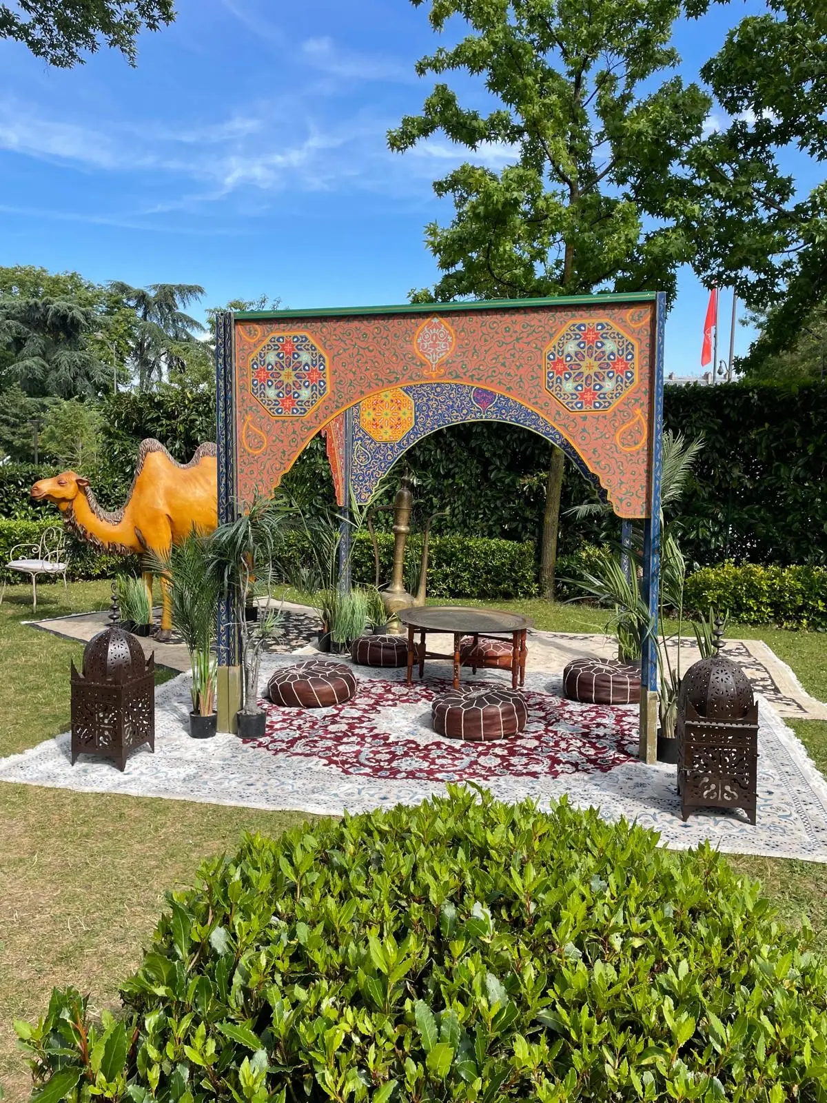 Décors 1001 nuits – Location de décoration événementielle Décors 1001 nuits – Location de décoration événementielle