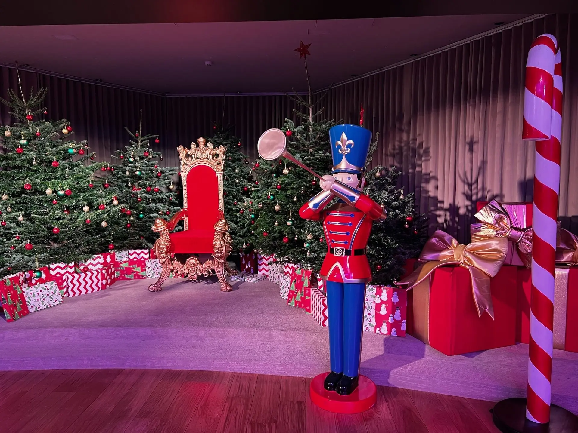 Libérateur d'idées - Location décoration événementielle Noël Libérateur d'idées - Location décoration événementielle Noël