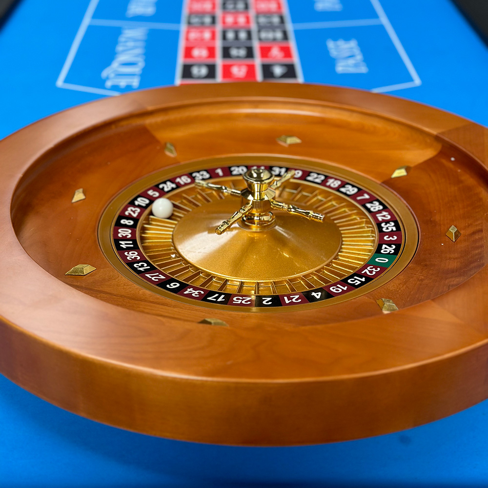 Table roulette Casino + jetons + accessoires