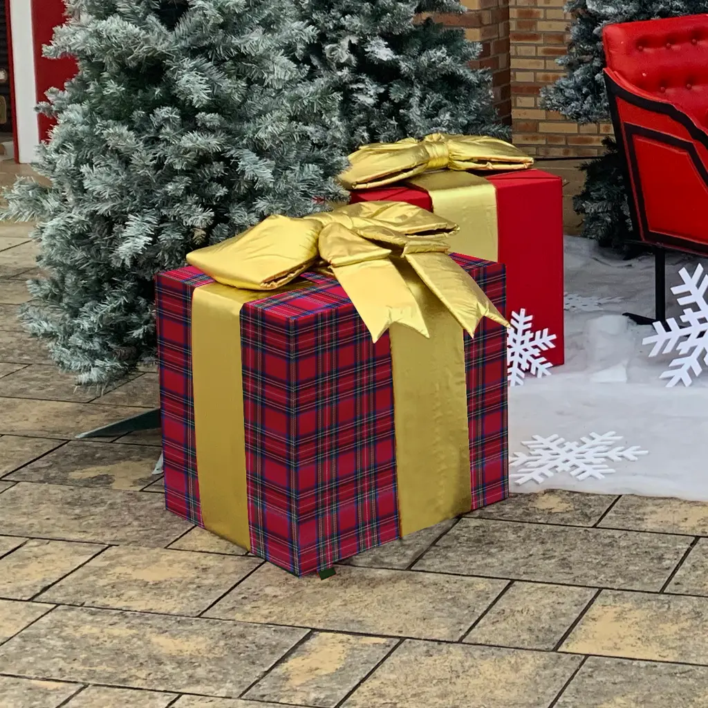 [locnoe223] Cadeau de Noël motif tartan.webp