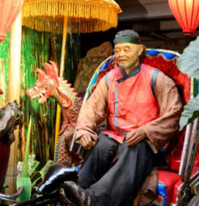 Chinois assis