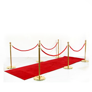 Entrée VIP: tapis rouge 4m, 6 potelets+cordons