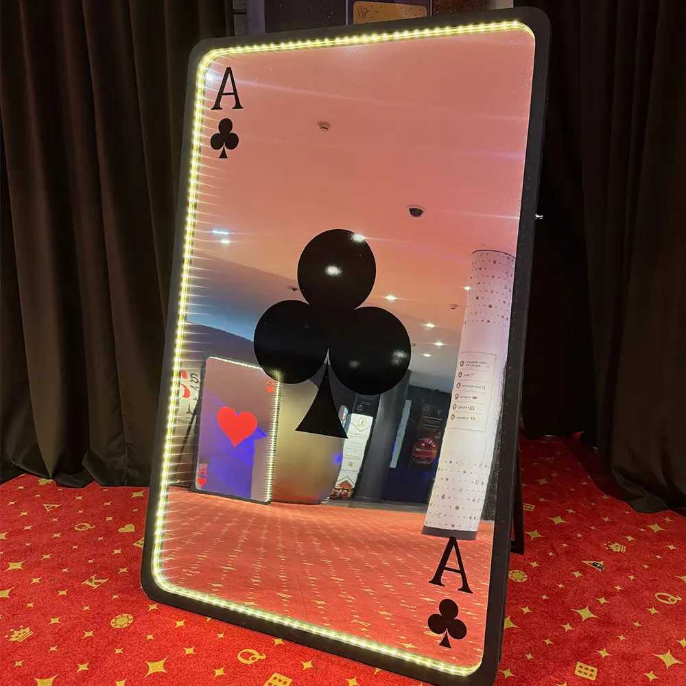 Carte miroir as de trèfle lumineux - 195cm