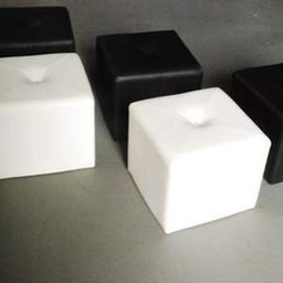 [loccin22] Pouf cube noir 33cm