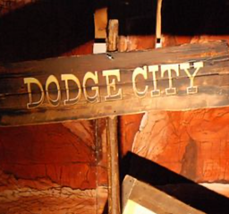 [locfar99] Panneau "Dodge City" - 119cm