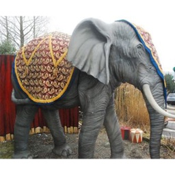 [loccir6] Eléphant - 300cm