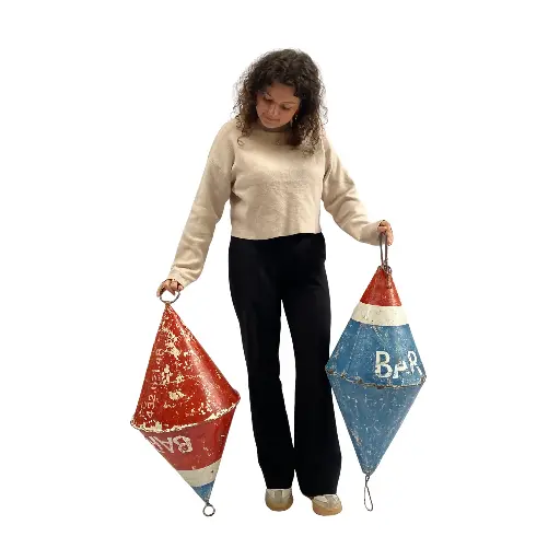 [locpla110] Bouée conique - 90cm