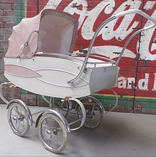 [loca501] Poussette vintage - 104cm